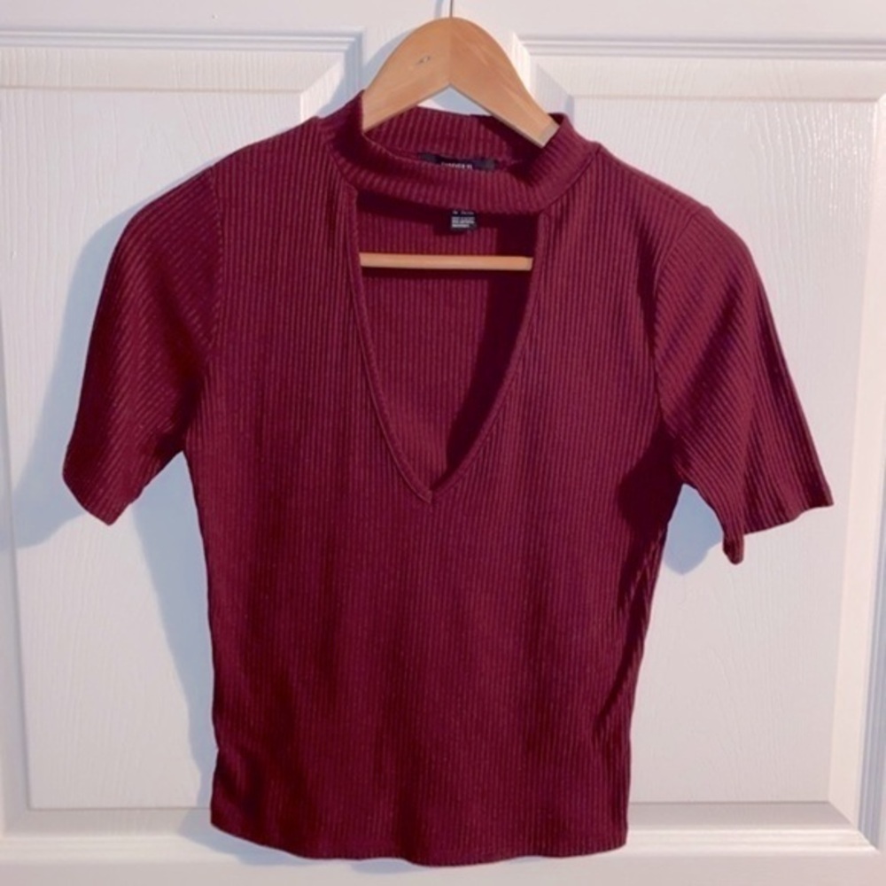 Forever 21 Burgundy Maroon Plunge V-Neck Top L
